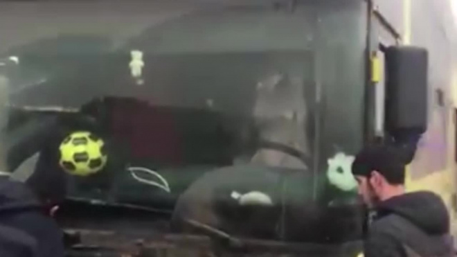 В Волгоградской области загорелся автобус с пассажирами
