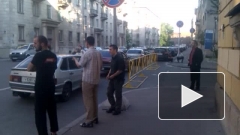 Нелегальные таксисты с кавказским акцентом окружили гостей экономического форума в Петербурге