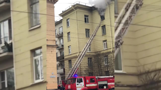 На улице Савушкина загорелась жилая квартира