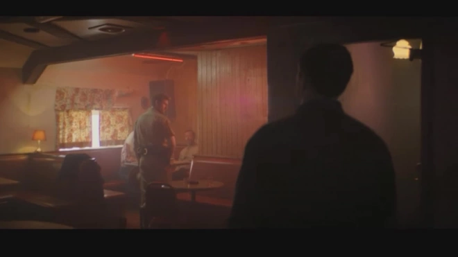 Алекс Петтифер появился в образе вампира в трейлере триллера "Рассвет"