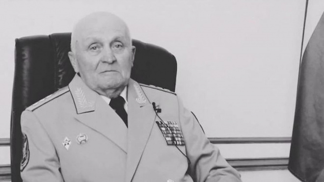 В Петербурге умер первый командующий Внутренними войсками МВД РФ Василий Саввин