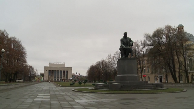 Петербург отменяет праздничные мероприятия в День народного единства