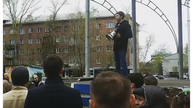 В городах России начались акции сторонников Навального