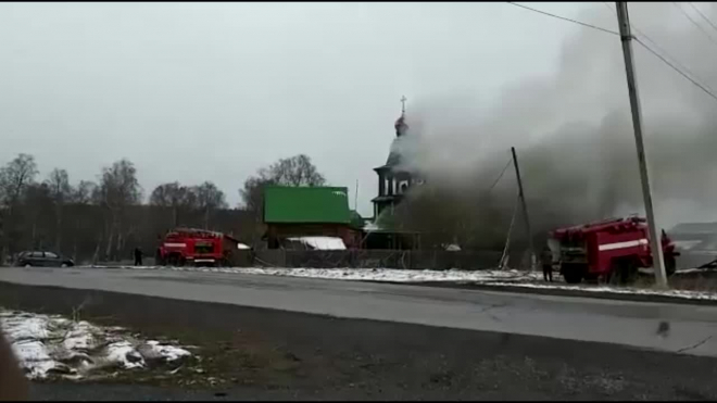 В Челябинской области при пожаре в церкви пострадали 6 детей