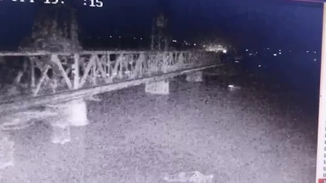 Shot опубликовал видео подрыва моста в Затоке Одесской области водным беспилотником