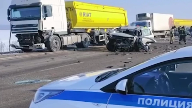 В массовом ДТП в Курской области погибли четыре человека