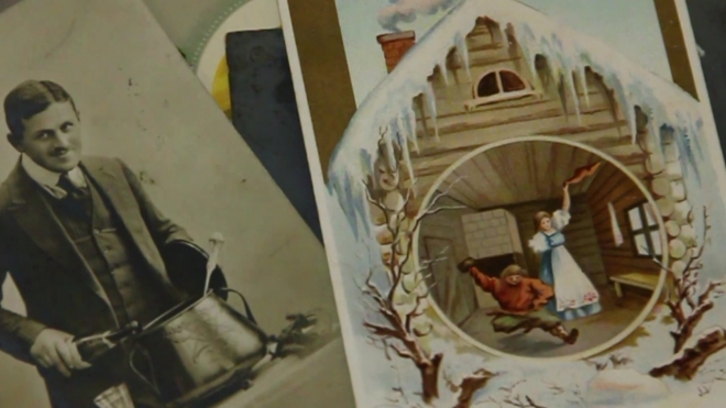 В Петербурге открылась выставка старинных новогодних открыток