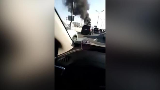 В Москве на МКАД загорелась легковушка 