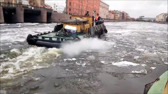 Навигация в Северной столице стартует в середине апреля 