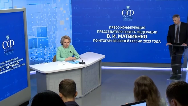 Матвиенко считает, что сенаторы одобрят закон о призывном возрасте с 18 до 30 лет