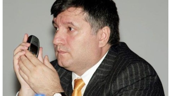 Последние новости Украины 17.06.2014: Аваков обещал принять жесткие меры в отношении харьковчан, защищающих Россию