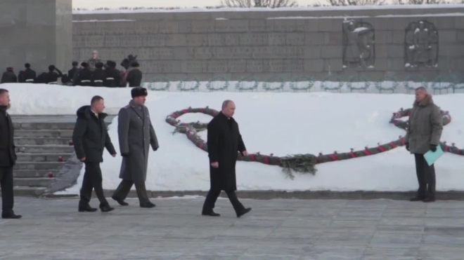 Президент Порошенко попросил Владимира Путина освободить летчицу Савченко и соблюдать минские договоренности