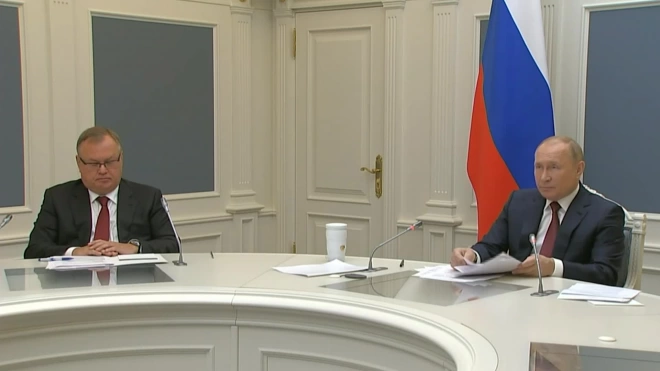 Путин отметил четкую линию политики Центробанка России 