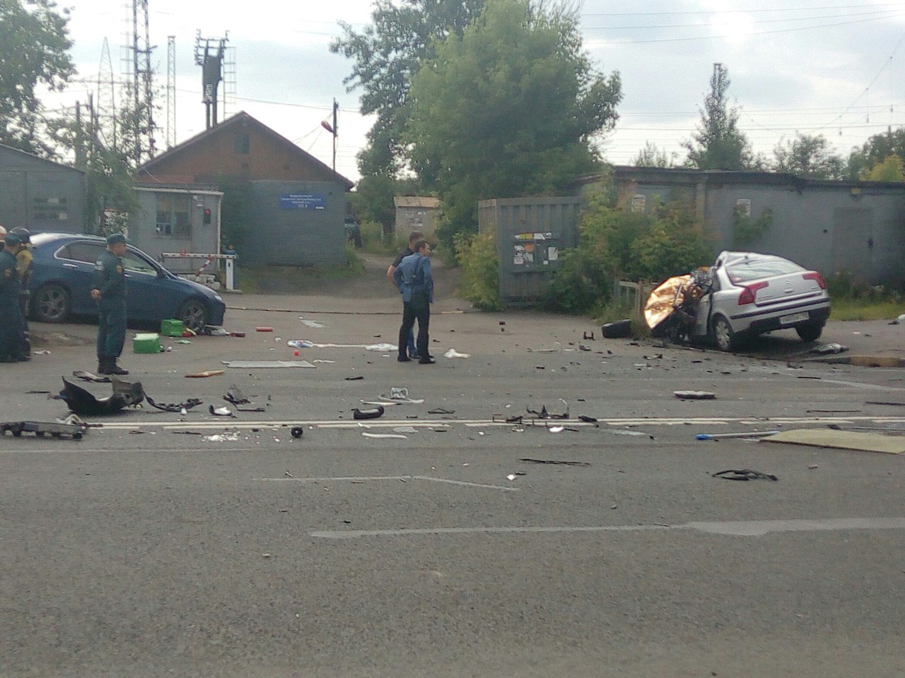 Машина загорелась после аварии на Кибальчича: появилось видео