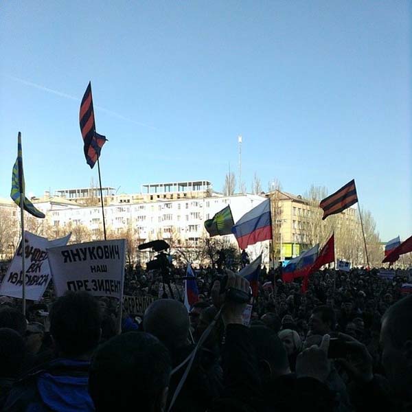 митинги в Донецке