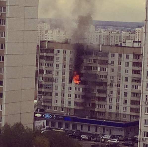 Появилось видео пожара в Бутово 