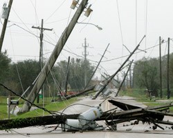Торнадо на Юге Соединенных Штатов унесло жизни более 250 человек. Подсчитывается многомиллионный ущерб