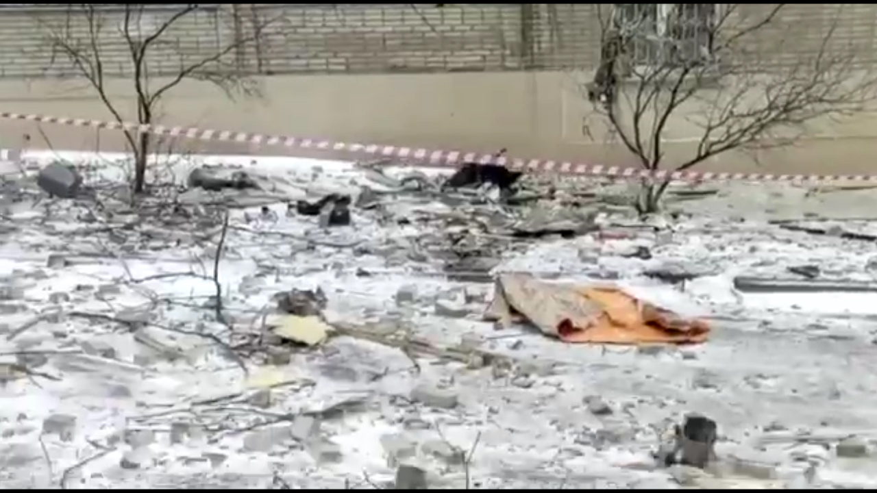 Появилось видео из квартиры в Ростове-на-Дону, где произошел взрыв газа