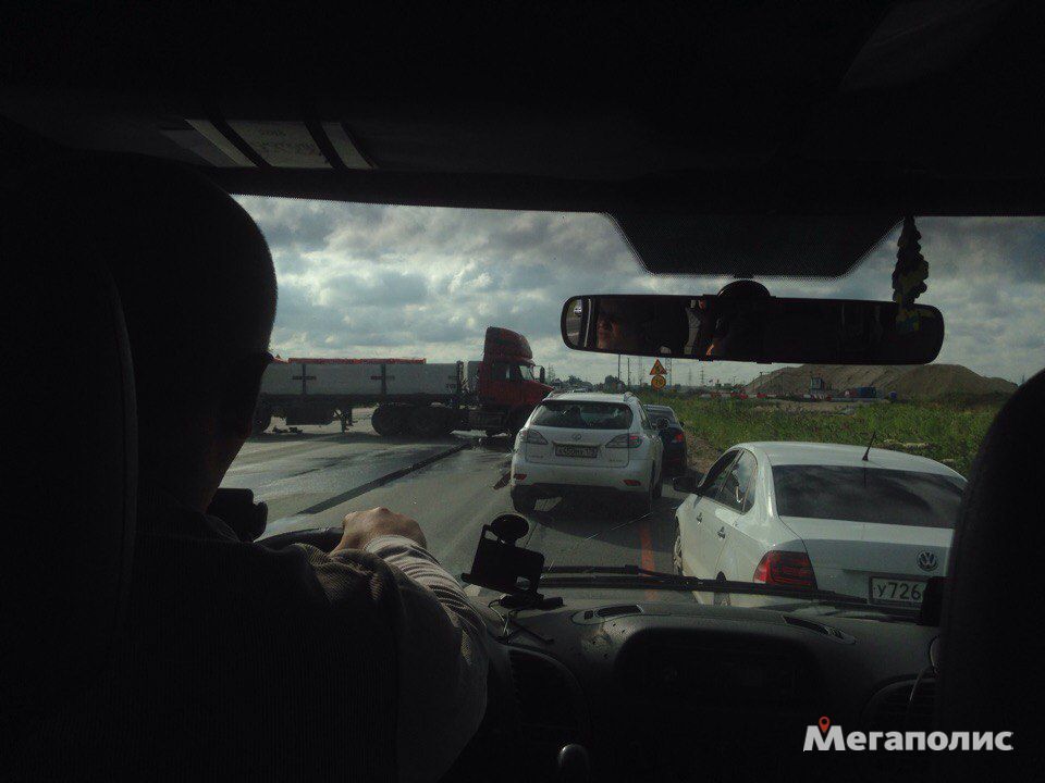 Пожилой водитель погиб в тройном ДТП на Московском шоссе