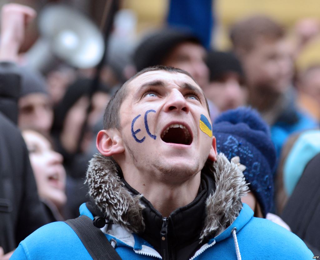 Протестующие на Евромайдане